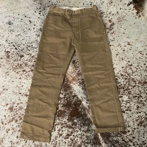 Club Monaco Classic fit selvedge cotton trouser-Desert Khaki. Never worn